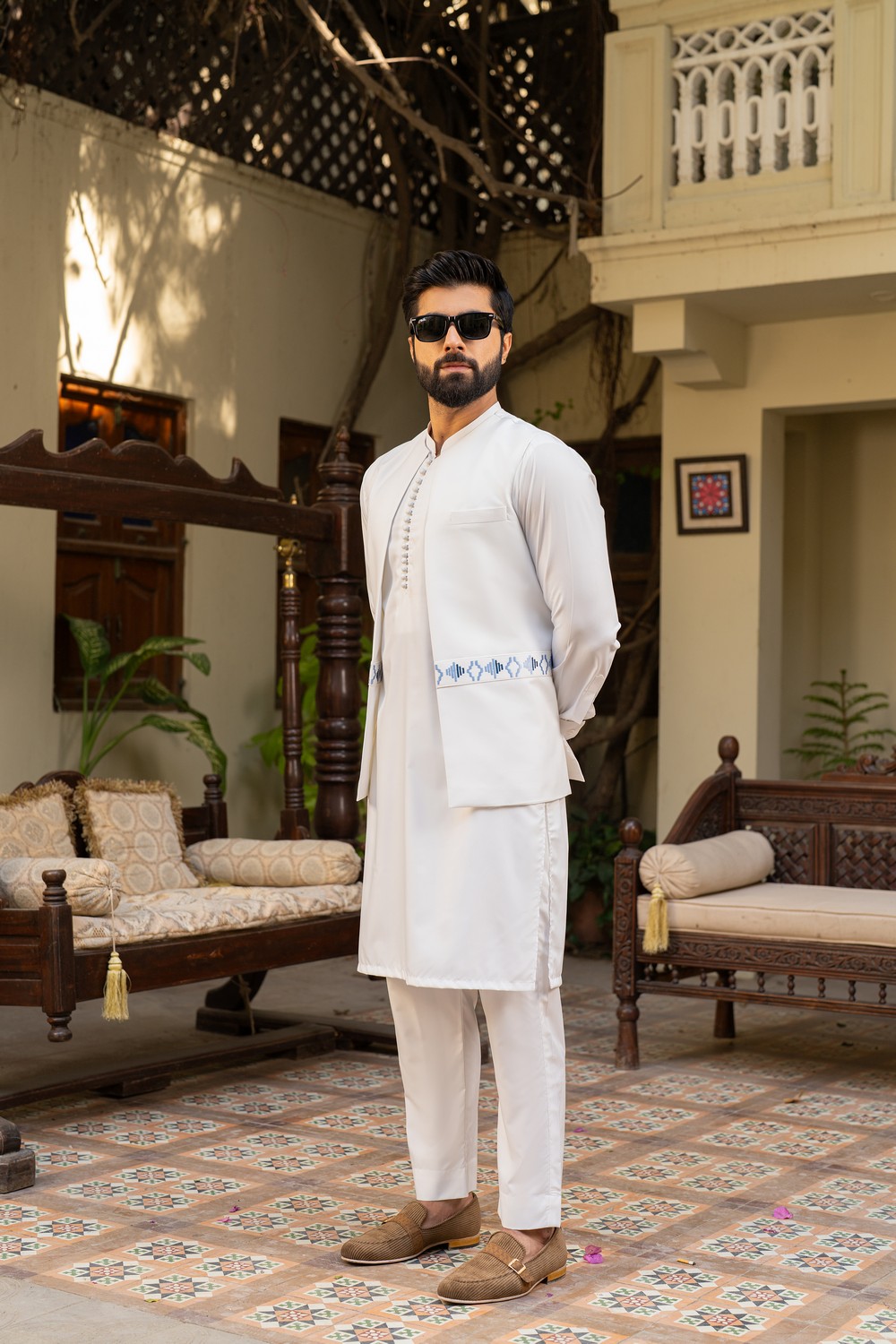 KURTA PAJAMA WITH WAISTCOAT