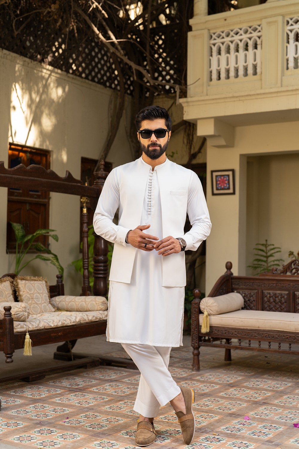 KURTA PAJAMA WITH WAISTCOAT