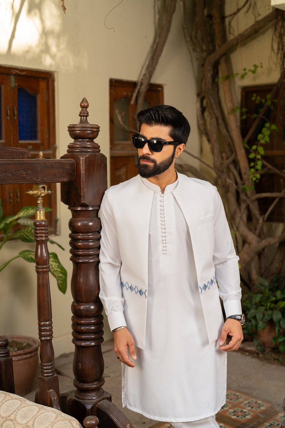 KURTA PAJAMA WITH WAISTCOAT