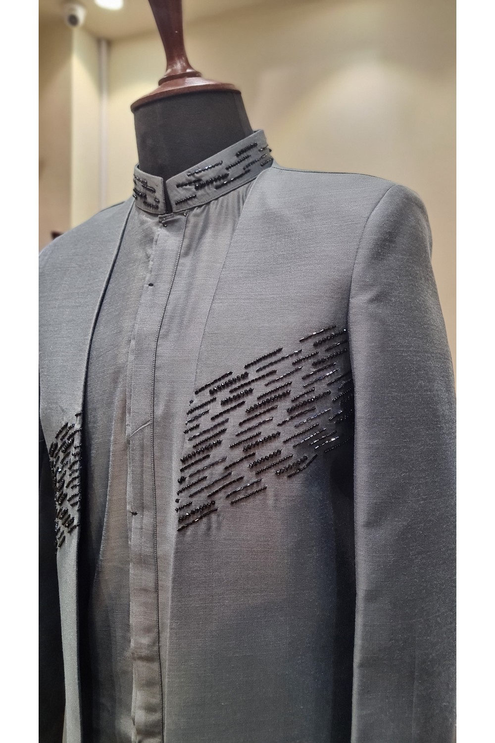 EMBROIDED Prince coat