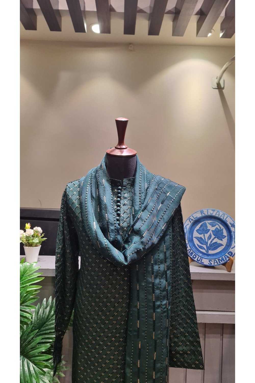 embroided kurta pajama with shawl