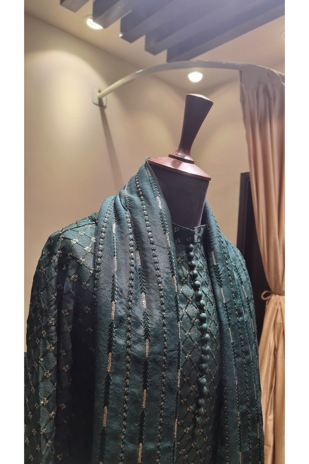 embroided kurta pajama with shawl