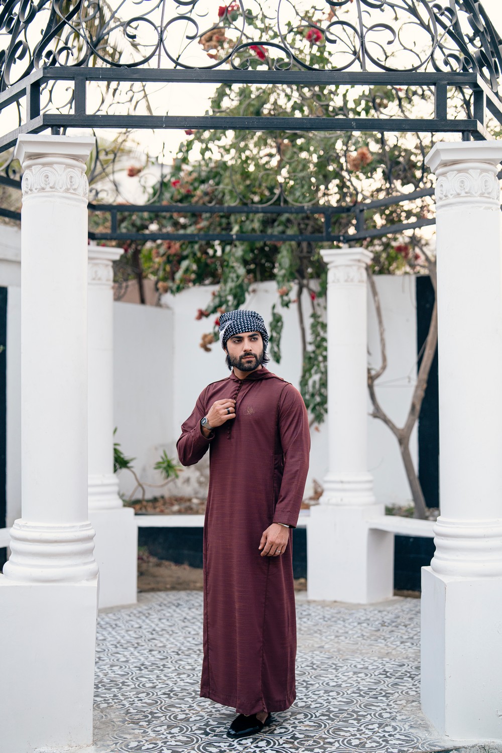 emarati thobe