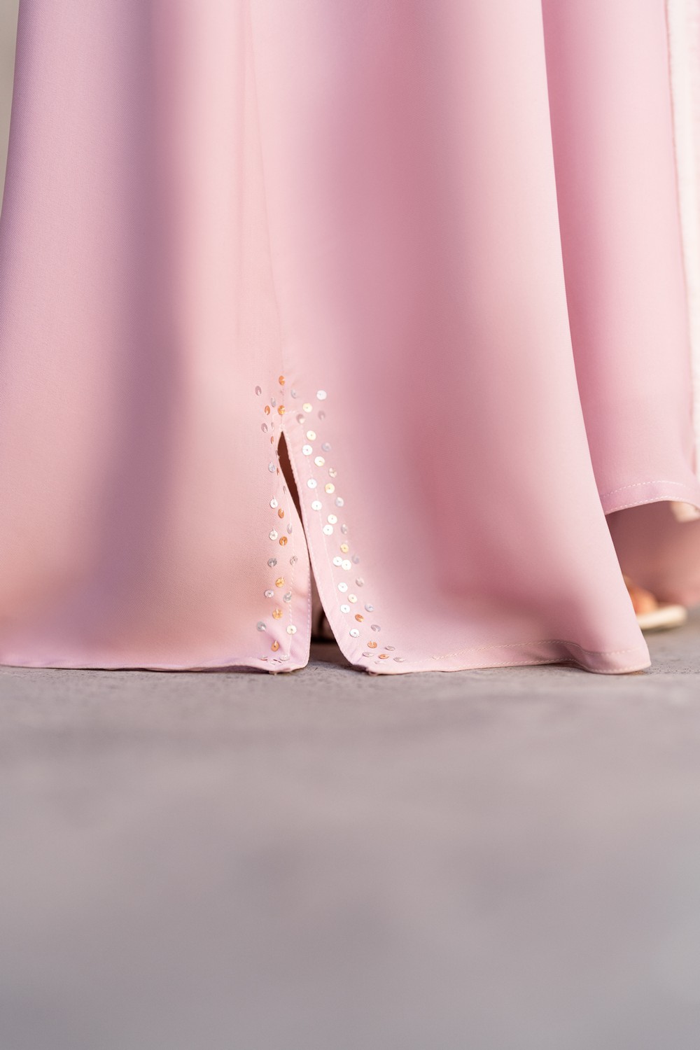 NAIRA-ABAYA