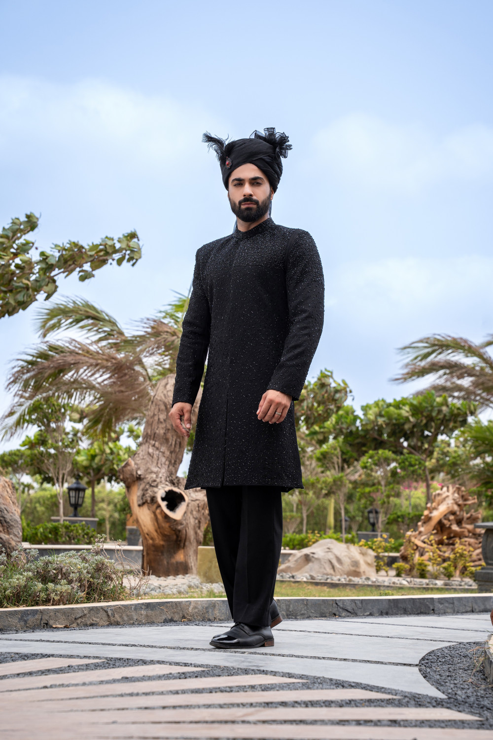 ARRIJAAL-BLACK EMBROIDED SHERWANI
