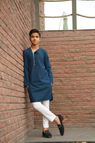 kurta pajama with magzi collar