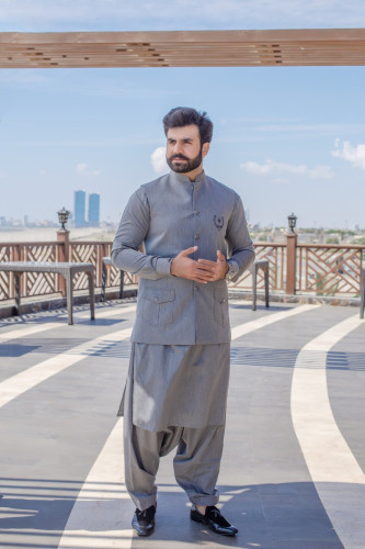 SHALWAR KAMEEZ WITH WAISTCOAT