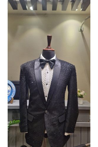 ARRIJAAL-tuxedo