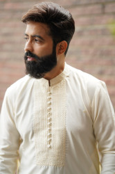 EMBROIDED KURTA PAJAMA