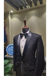 ARRIJAAL-tuxedo